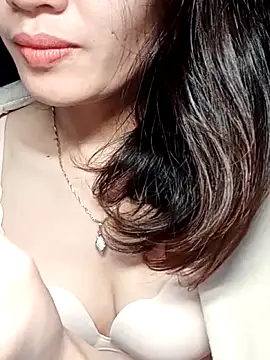 Snapshot of Hinna_x chatting on December 2025 02:13:01 PM Hinna x online show from December 2025 02:13:01 PM