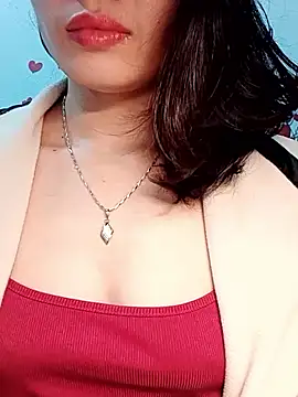 Snapshot of Hinna_x chatting on February 2026 12:43:02 PM Hinna x online show from February 2026 12:43:02 PM