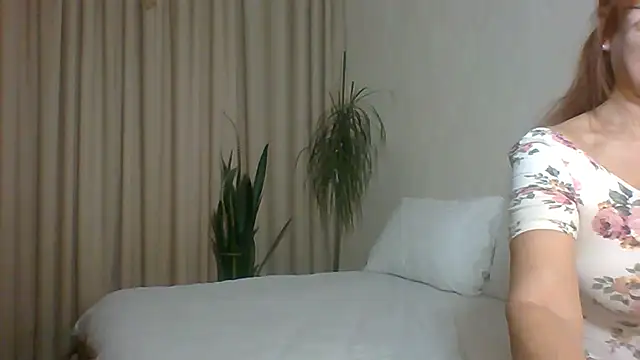 Snapshot of Marellaa chatting on December 2025 06:33:02 AM Marellaa online show from December 2025 06:33:02 AM