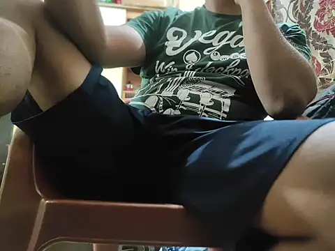 Snapshot of rocky4u7 chatting on November 2025 10:59:01 AM rocky4u7 online show from November 2025 10:59:01 AM