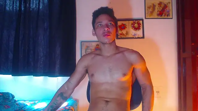 RuiMaddoox online show from September 2025 02:18:01 PM