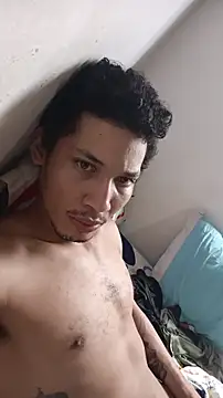 RuiMaddoox online show from November 2025 05:13:01 PM