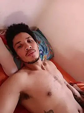 RuiMaddoox online show from November 2025 01:34:01 PM