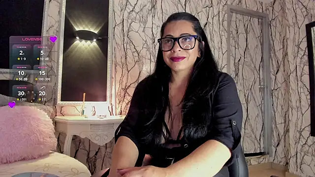 adelinemoretti online show from February 2026 08:53:02 PM