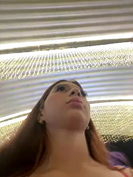 Snapshot of Melody-baby chatting on November 2025 11:14:02 PM Melody-baby online show from November 2025 11:14:02 PM