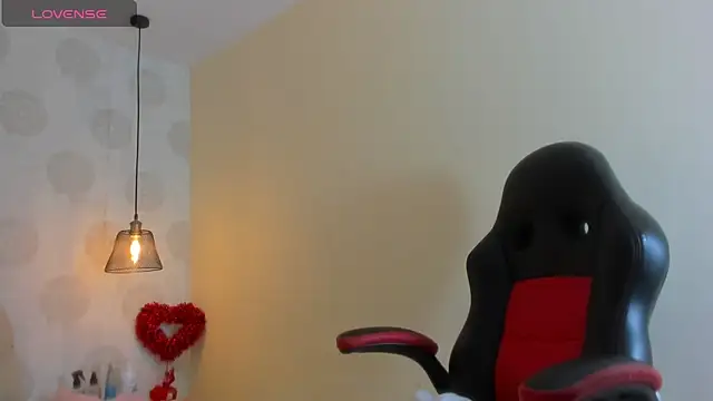 GIANAMILLER6 online show from February 2026 12:06:01 PM