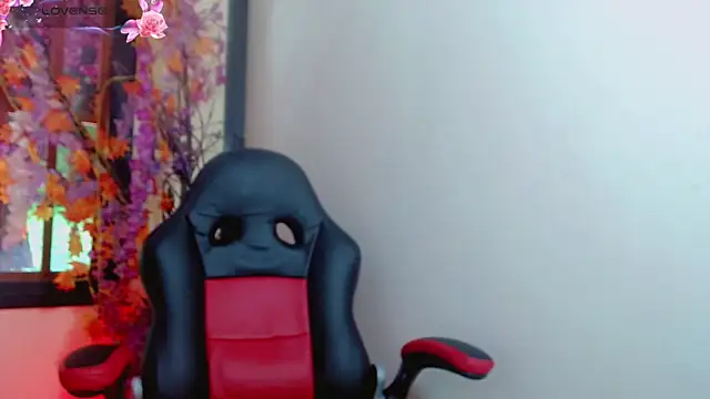 Madison Mujica online show from September 2025 11:10:01 AM