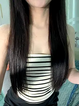 Snapshot of Dior_baby chatting on October 2025 01:06:01 AM Dior baby online show from October 2025 01:06:01 AM