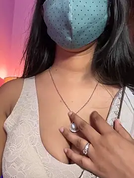 Neha18 online show from May 2026 05:43:01 PM