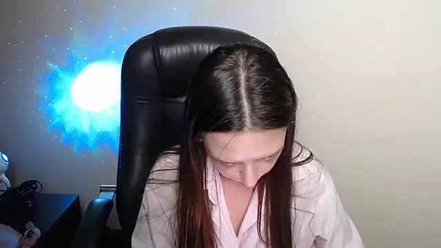 Snapshot of BonnieX_ chatting on May 2026 09:14:01 AM BonnieX online show from May 2026 09:14:01 AM