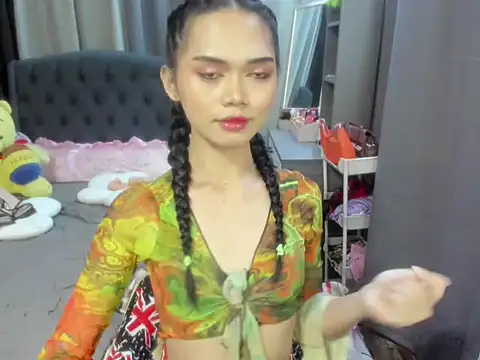 yunxieesweetgurl online show from November 2025 03:45:01 PM