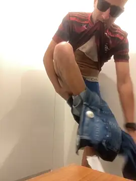 Junior17cm 1993 online show from November 2025 07:38:01 PM