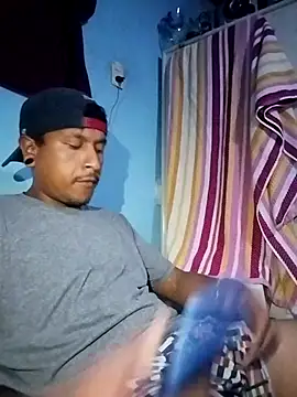 Snapshot of negromaussm chatting on September 2025 06:49:01 AM negromaussm online show from September 2025 06:49:01 AM