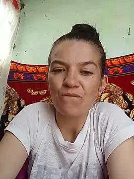alinaalinutzq online show from May 2026 11:16:02 AM