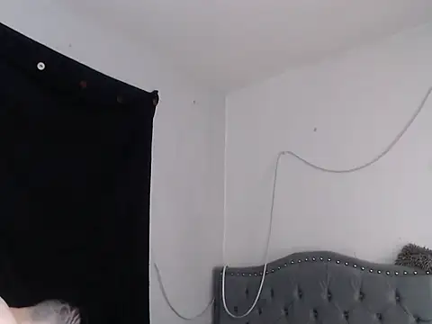 xalejo max online show from September 2025 02:41:02 PM