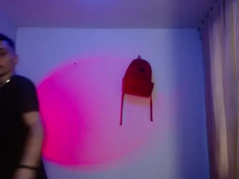 xalejo max online show from October 2025 09:03:02 PM