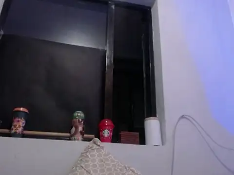 xalejo max online show from November 2025 05:06:01 AM