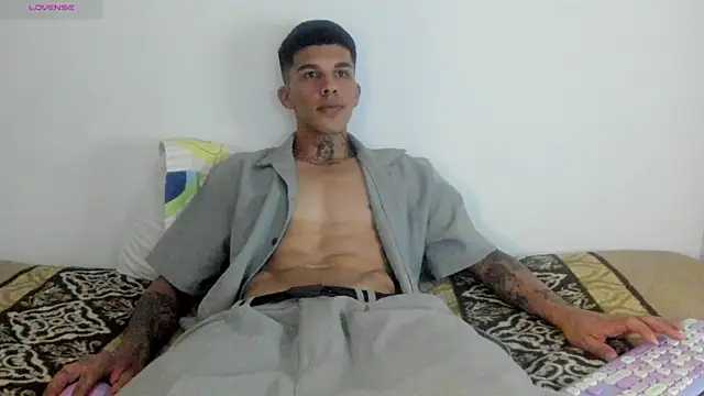 Savajelust online show from April 2026 02:05:02 AM