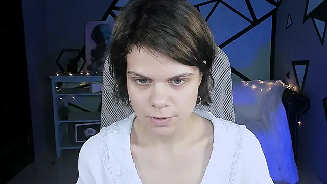 EllieMurler online show from September 2025 09:12:02 AM