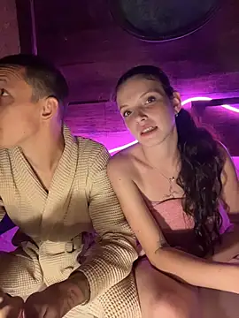 FoxStudioSex online show from October 2025 03:34:01 PM