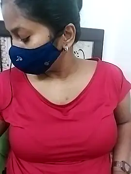 Shy Peehu online show from March 2026 06:33:01 PM