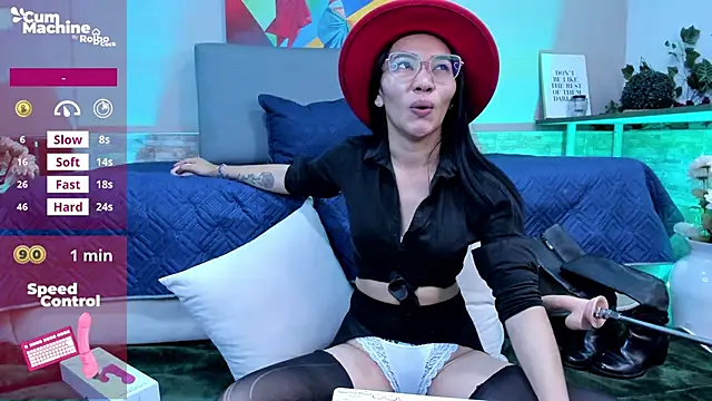 Snapshot of lucyy_liiuu chatting on September 2025 01:12:01 PM lucyy liiuu online show from September 2025 01:12:01 PM