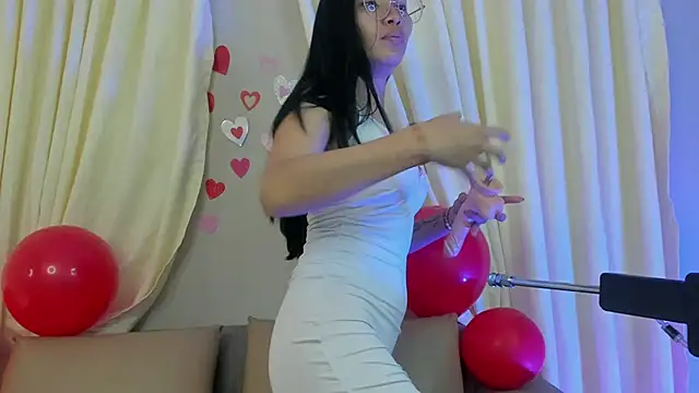 Snapshot of lucyy_liiuu chatting on September 2025 01:01:01 PM lucyy liiuu online show from September 2025 01:01:01 PM