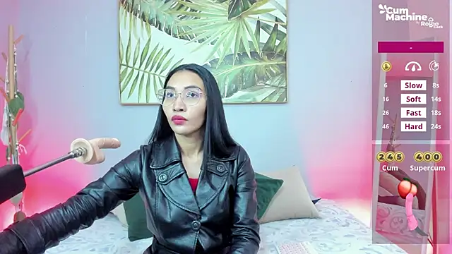 Snapshot of lucyy_liiuu chatting on October 2025 12:38:01 PM lucyy liiuu online show from October 2025 12:38:01 PM