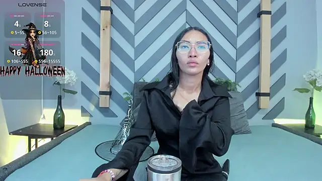 Snapshot of lucyy_liiuu chatting on October 2025 01:34:01 PM lucyy liiuu online show from October 2025 01:34:01 PM