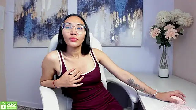 Snapshot of lucyy_liiuu chatting on November 2025 03:55:01 PM lucyy liiuu online show from November 2025 03:55:01 PM