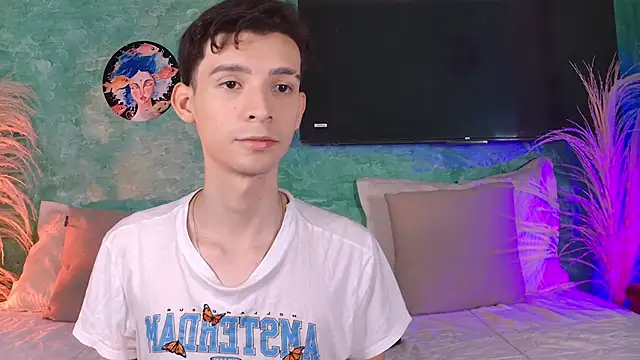 Snapshot of VicenteFerrer chatting on December 2025 01:13:01 AM VicenteFerrer online show from December 2025 01:13:01 AM