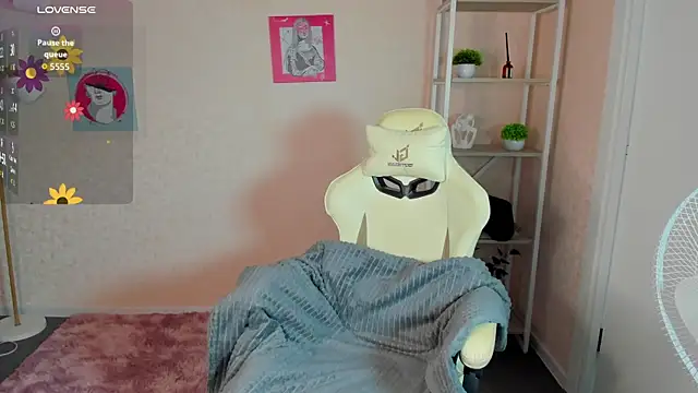 Snapshot of R0cket_bunny chatting on September 2025 01:05:02 AM R0cket bunny online show from September 2025 01:05:02 AM