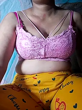 Mon-Shot9 online show from October 2025 07:00:01 PM