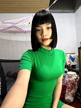 Snapshot of andymi1 chatting on September 2025 03:28:01 AM andymi1 online show from September 2025 03:28:01 AM