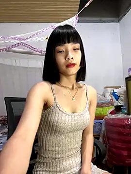 Snapshot of andymi1 chatting on September 2025 07:32:02 AM andymi1 online show from September 2025 07:32:02 AM