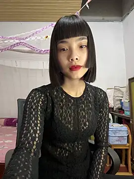 Snapshot of andymi1 chatting on October 2025 02:04:01 AM andymi1 online show from October 2025 02:04:01 AM