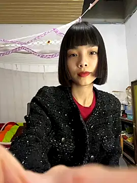 Snapshot of andymi1 chatting on November 2025 01:44:02 PM andymi1 online show from November 2025 01:44:02 PM