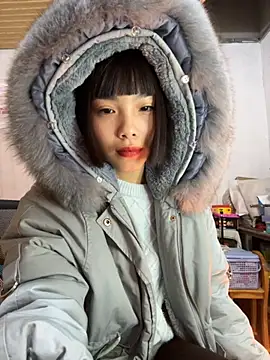 Snapshot of andymi1 chatting on November 2025 02:28:02 AM andymi1 online show from November 2025 02:28:02 AM