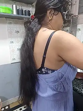 Snapshot of Queen_Nightt chatting on October 2025 03:59:02 AM Queen Nightt online show from October 2025 03:59:02 AM