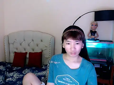 ShantalFoxxy  online show from April 2026 12:55:01 PM