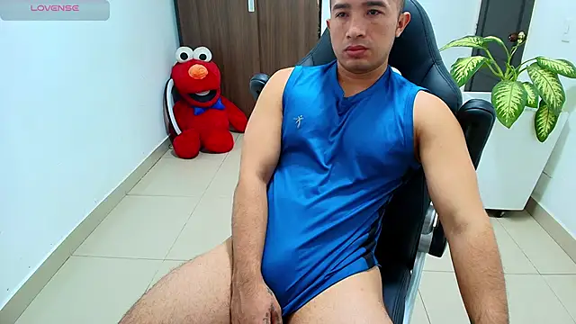 Snapshot of sebastian_oconnor77 chatting on October 2025 12:47:01 PM sebastian oconnor77 online show from October 2025 12:47:01 PM