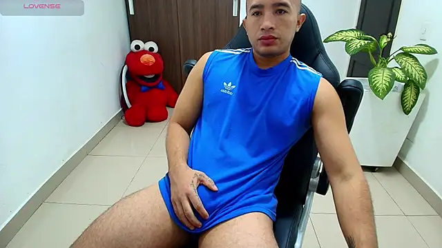 Snapshot of sebastian_oconnor77 chatting on October 2025 12:36:02 PM sebastian oconnor77 online show from October 2025 12:36:02 PM