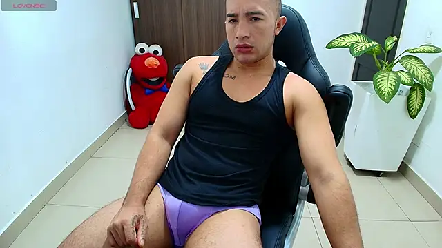 Snapshot of sebastian_oconnor77 chatting on October 2025 12:41:02 PM sebastian oconnor77 online show from October 2025 12:41:02 PM