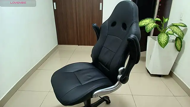 Snapshot of sebastian_oconnor77 chatting on November 2025 01:00:02 PM sebastian oconnor77 online show from November 2025 01:00:02 PM