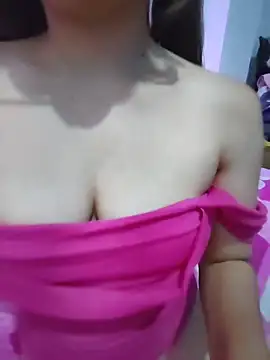 airamoon online show from November 2025 03:18:02 AM