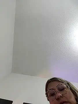 AlexxiaaMat online show from November 2025 11:10:01 AM