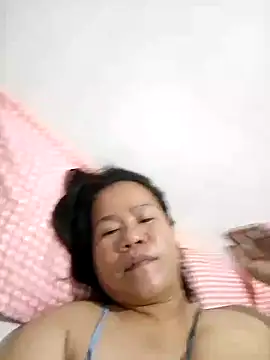 Snapshot of AsianbouncieGIRL chatting on May 2026 11:56:02 PM AsianbouncieGIRL online show from May 2026 11:56:02 PM