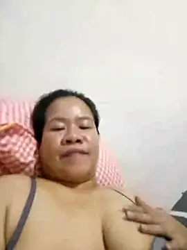 Snapshot of AsianbouncieGIRL chatting on June 2026 05:12:01 AM AsianbouncieGIRL online show from June 2026 05:12:01 AM