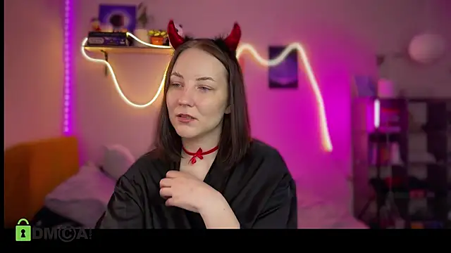 EveSunny online show from October 2025 02:39:02 AM