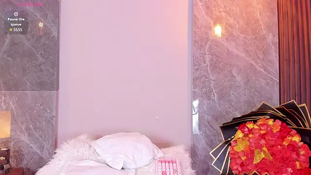 Snapshot of Emma_hunter_ chatting on September 2025 04:14:01 AM Emma hunter online show from September 2025 04:14:01 AM